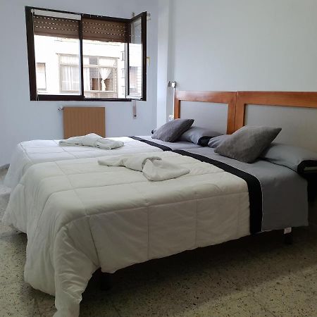 Apartamentos O Cargadeiro Ribadeo Exterior photo