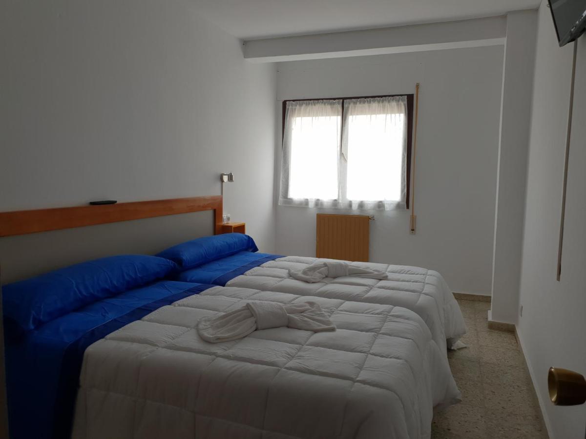 Apartamentos O Cargadeiro Ribadeo Exterior photo